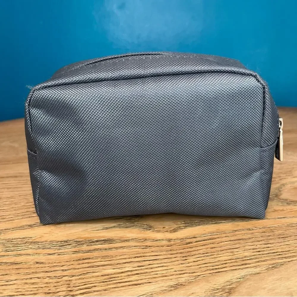 TUMI Nylon Travel Pouch Makeup Bag Small Gray for Delta Airlines